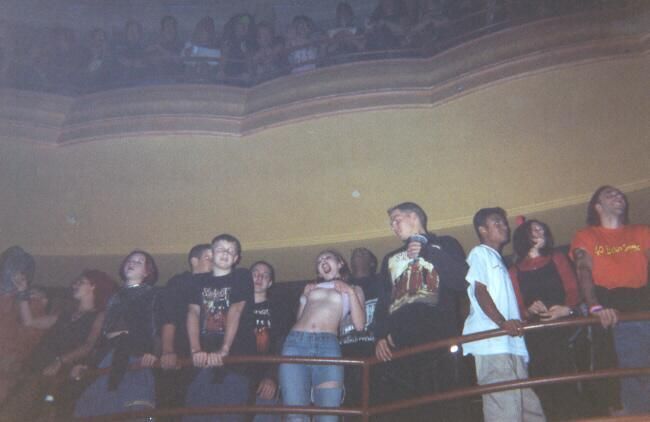 topless-girls-on-concert-45