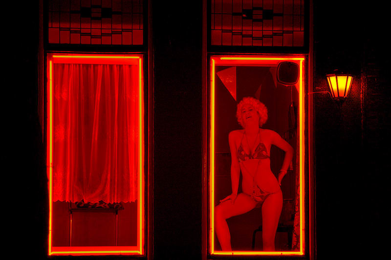 red-light-district-17