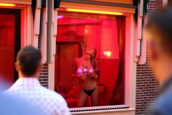 red-light-district-33