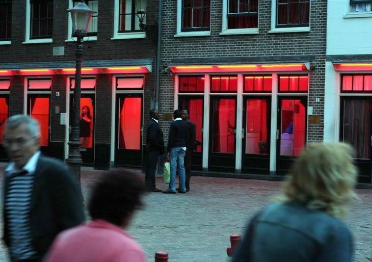 red-light-district-38